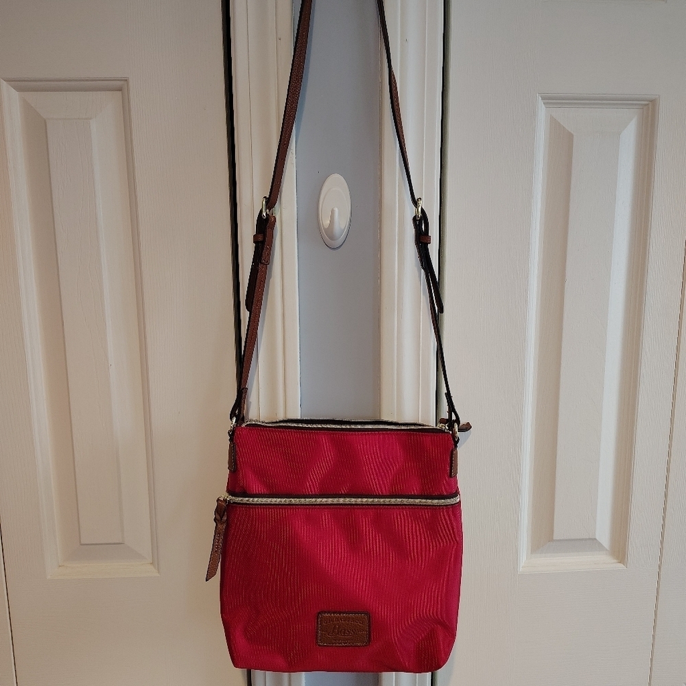 G.H.Bass Red Canvas Crossbody Bag - Picture 9 of 12
